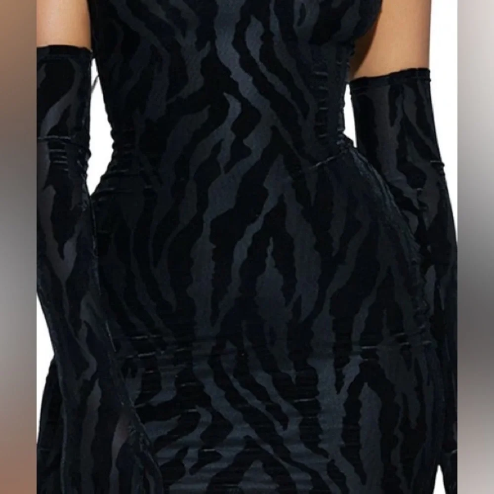 NAKED WARDROBE OH SO WILD LONG TIGER PRINT VELVET GLOVES BLACK OS NWT